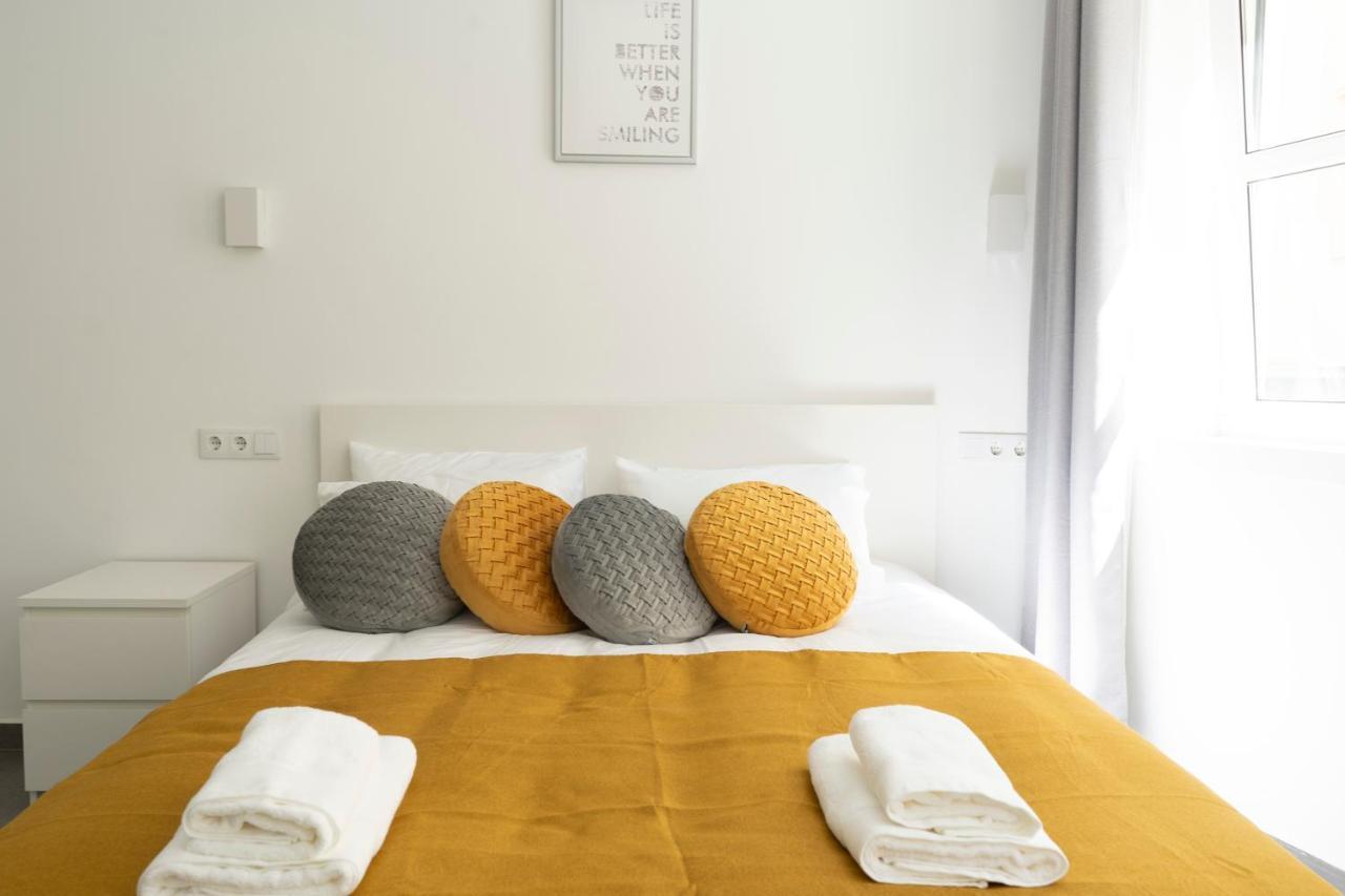 Almada Downtown 201 Apartment Порто Екстериор снимка